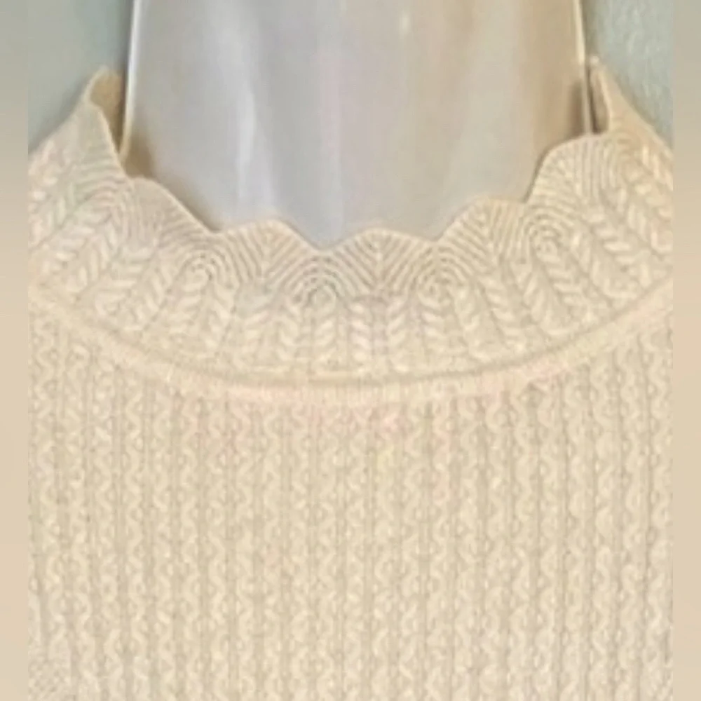 LUXURY Sweater Feminine Lefix Knit Top Ivory Cream SOFT Stretch Women's XS 0 2 - Picture 4 of 8